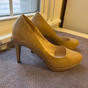 Cole Haan Tan High Heels. Size 7.